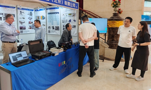 展会2.jpg